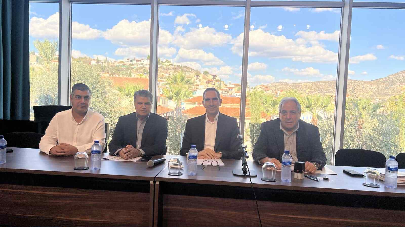 Πρώτη Παγκύπρια Συλλογική Σύμβαση Εργασίας για τους εργατοϋπαλλήλους των Συμπλεγμάτων Υπηρεσιών Κοινοτήτων Κύπρου