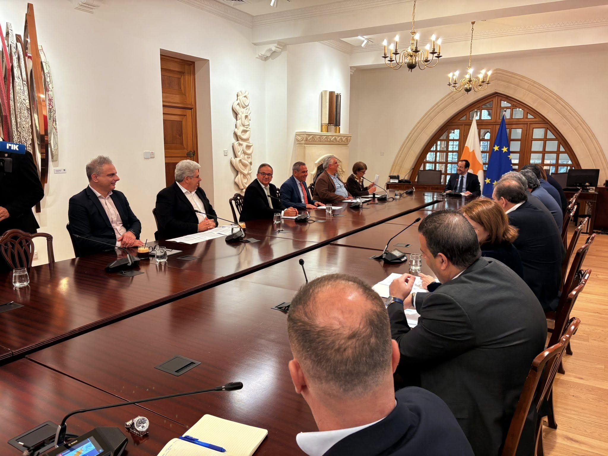Συνάντηση ΣΕΚ, ΠΕΟ και ΔΕΟΚ με τον Πρόεδρο της Δημοκρατίας