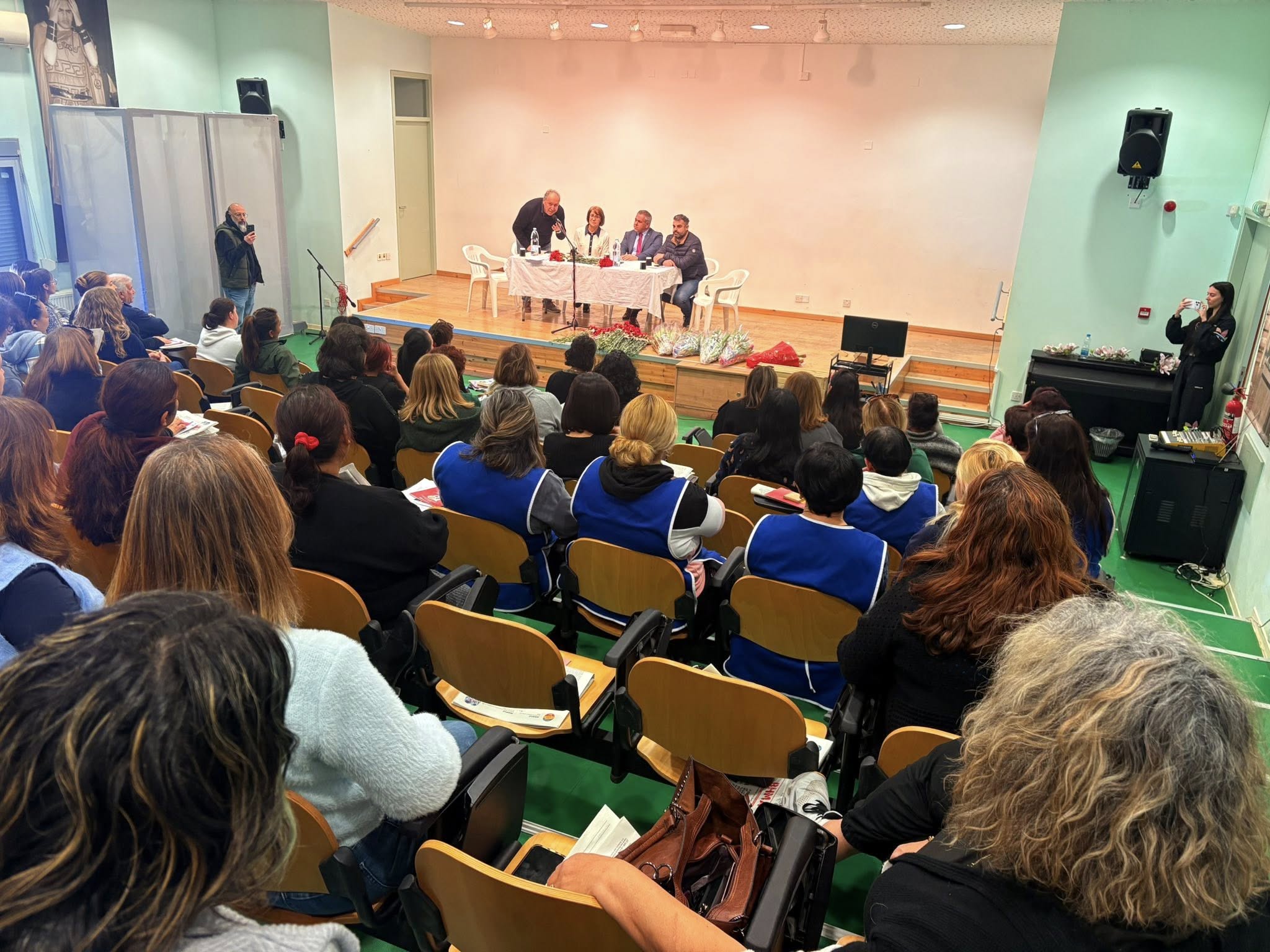 Επίσκεψη στη Σχολική Εφορεία Λευκωσίας για την Παγκόσμια Ημέρα της Γυναίκας