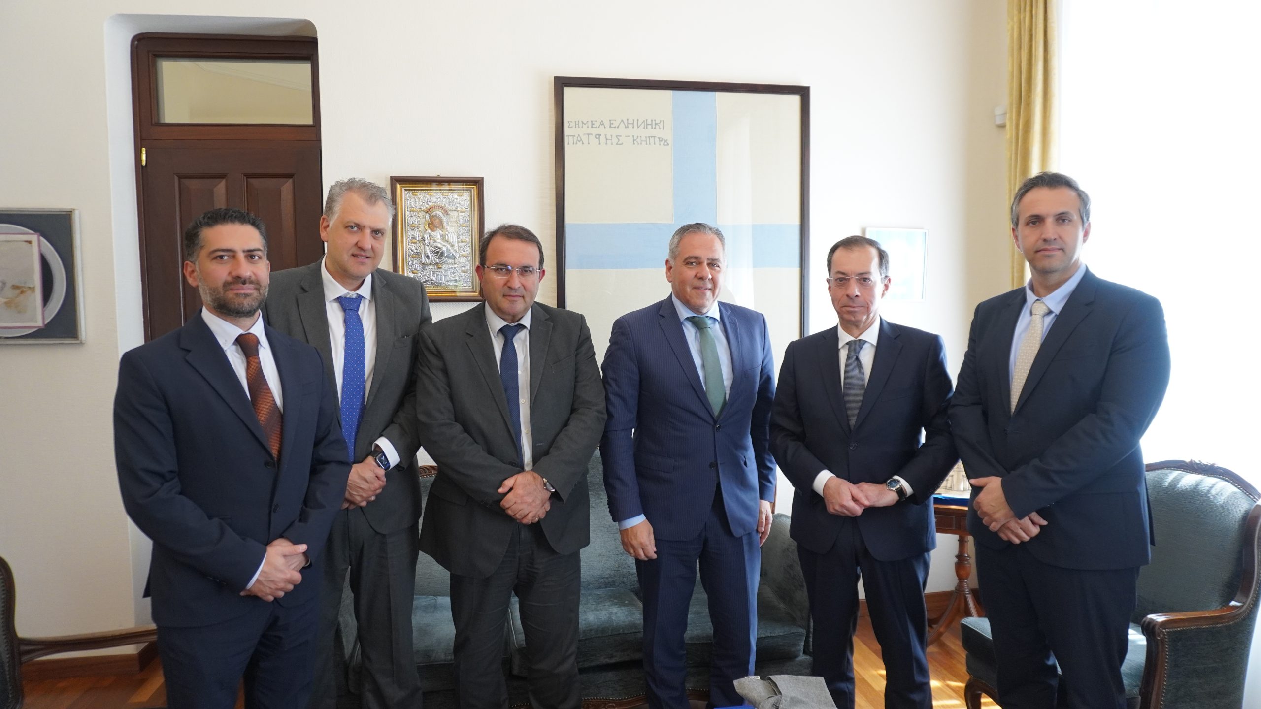 Συνάντηση της ΣΕΚ με τον Πρέσβη της Ελλάδας στην Κύπρο
